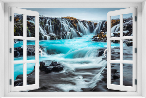 Fototapeta Naklejka Na Ścianę Okno 3D - Secret Bruarfoss waterfall in winter Iceland