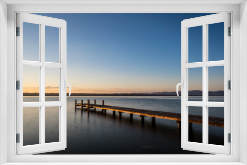 Fototapeta Naklejka Na Ścianę Okno 3D - Steg am starnberger See bei Sonnenaufgang