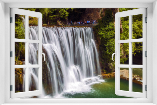 Fototapeta Naklejka Na Ścianę Okno 3D - Pliva Waterfall, jajce