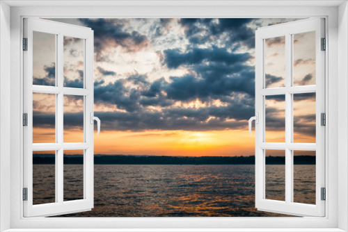 Fototapeta Naklejka Na Ścianę Okno 3D - Beautiful August sea sunset