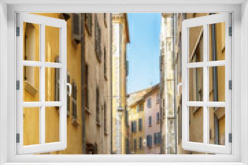 Fototapeta Naklejka Na Ścianę Okno 3D - street in Toulon