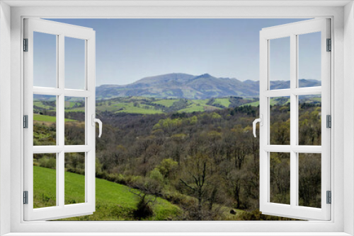 Fototapeta Naklejka Na Ścianę Okno 3D - Panoramic view of the Basque country