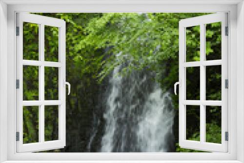 Fototapeta Naklejka Na Ścianę Okno 3D - Tengu waterfall in Oita prefecture