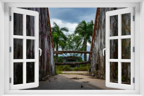 Fototapeta Naklejka Na Ścianę Okno 3D - Abandoned Water Park