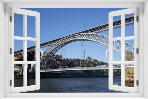 Fototapeta Naklejka Na Ścianę Okno 3D - The Dom Luís I Bridge over the River Douro