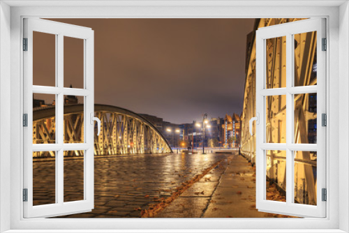 Fototapeta Naklejka Na Ścianę Okno 3D - Neuerwegsbrücke Hamburg bei Nacht