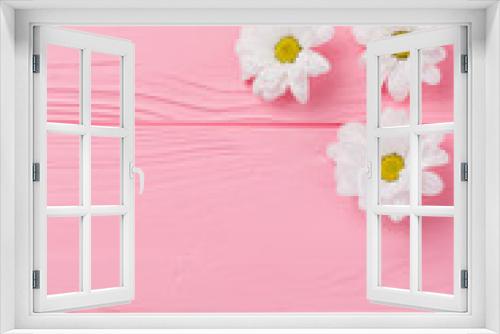 Fototapeta Naklejka Na Ścianę Okno 3D - Daisy chamomile flowers disposition. Top view, flat lay. Pink wooden background.