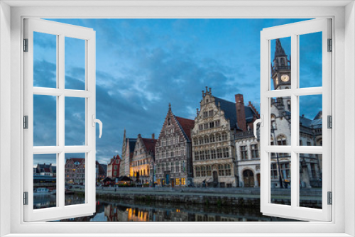 Fototapeta Naklejka Na Ścianę Okno 3D - Ghent at night