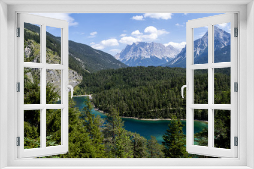Fototapeta Naklejka Na Ścianę Okno 3D - Hintersee mit Zugspitze im Hintergrund
