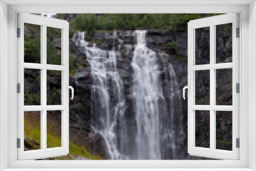 Fototapeta Naklejka Na Ścianę Okno 3D - Wasserfälle in Norwegen