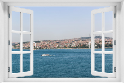 Fototapeta Naklejka Na Ścianę Okno 3D - Scenic view of Istanbul overlooking the Bosphorus landscape