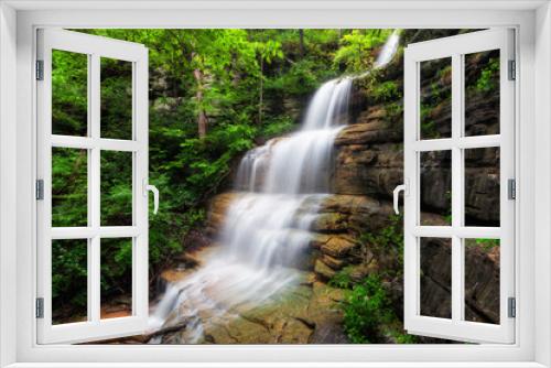 Fototapeta Naklejka Na Ścianę Okno 3D - Lile's Waterfall