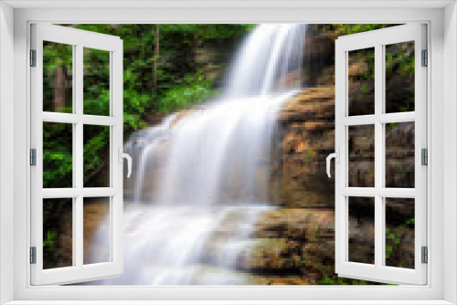 Fototapeta Naklejka Na Ścianę Okno 3D - Liles Falls
