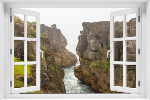 Fototapeta Naklejka Na Ścianę Okno 3D - High cliffs in bay, rocks with texture