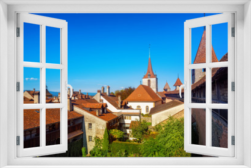 Fototapeta Naklejka Na Ścianę Okno 3D - Red tiled roofs and wall towers in Old Town Murten, Switzerland