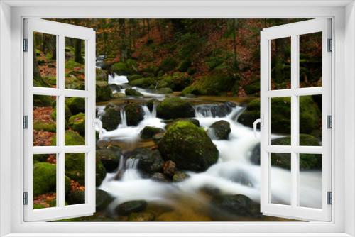 Fototapeta Naklejka Na Ścianę Okno 3D - Bergbach im Herbst