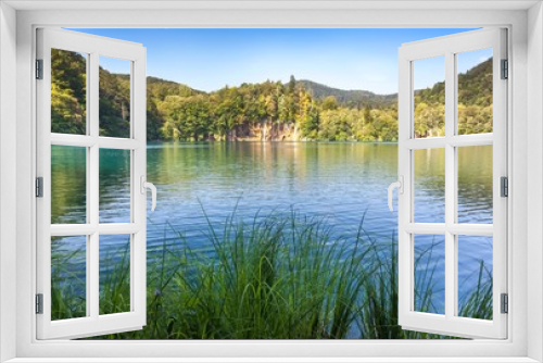 Fototapeta Naklejka Na Ścianę Okno 3D - Beautiful lake in Plitvice National Park 