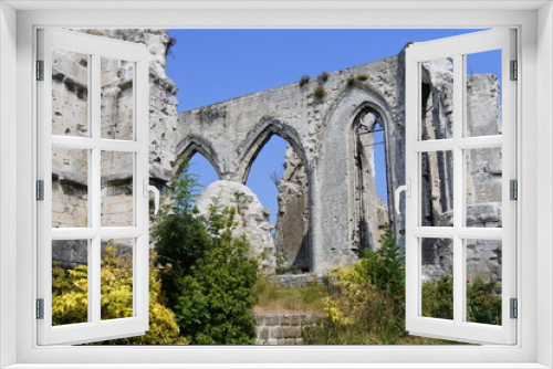 Fototapeta Naklejka Na Ścianę Okno 3D - Die Ruine der Kirche in Ablain-Saint-Nazaire 