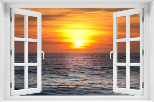 Fototapeta Naklejka Na Ścianę Okno 3D - seaside sundown background