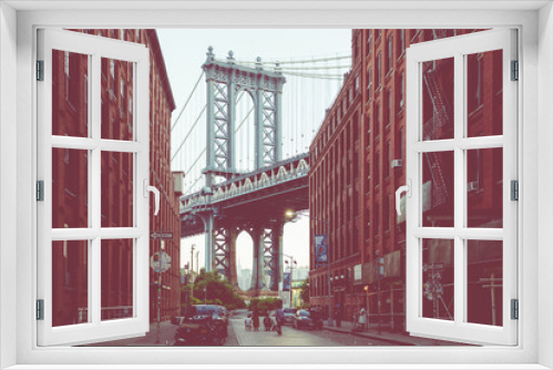 Fototapeta Naklejka Na Ścianę Okno 3D - Manhattan Bridge seen from Dumbo, Brooklyn, New York City, USA.