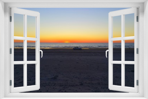 Fototapeta Naklejka Na Ścianę Okno 3D - zachód słońca na plaży