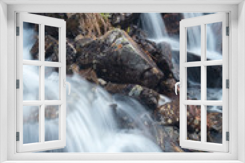 Fototapeta Naklejka Na Ścianę Okno 3D - Великолепный горный пейзаж с водопадом. Красивый горный ручей и волшебные горные цветы