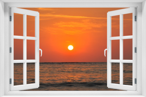 Fototapeta Naklejka Na Ścianę Okno 3D - sunset at sea