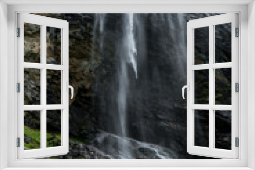 Fototapeta Naklejka Na Ścianę Okno 3D - huge austrian waterfall in maltatal
