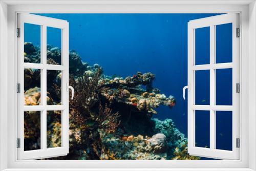 Fototapeta Naklejka Na Ścianę Okno 3D - Tropical underwater world with coral reef and fish. Beautiful place for diving
