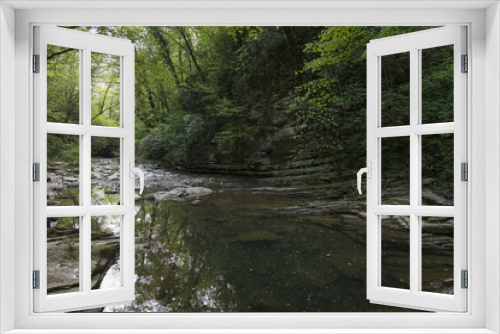 Fototapeta Naklejka Na Ścianę Okno 3D - river in the forest
