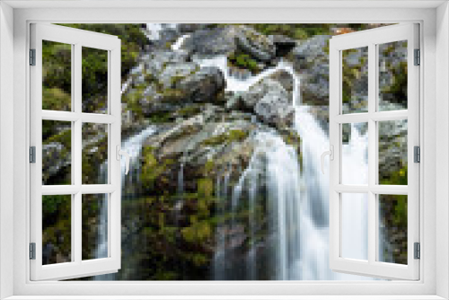 Fototapeta Naklejka Na Ścianę Okno 3D - Waterfall cascade in New Zealand