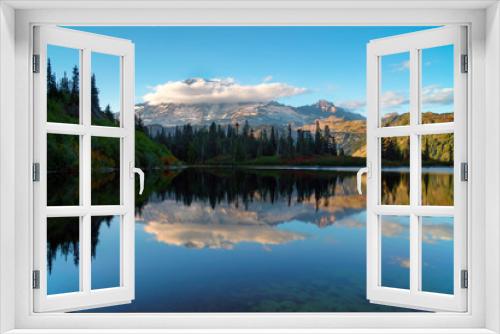 Fototapeta Naklejka Na Ścianę Okno 3D - Mount Rainier At Bench Lake