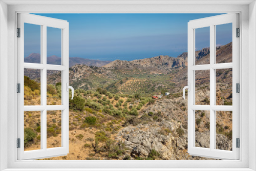 Fototapeta Naklejka Na Ścianę Okno 3D - Viewpoint in the mountains of Crete, Greece