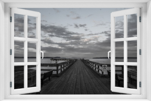 Fototapeta Naklejka Na Ścianę Okno 3D - Silent Pier
