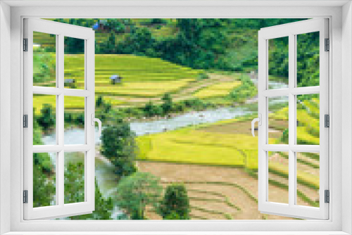 Fototapeta Naklejka Na Ścianę Okno 3D - Mu Cang Chai terraces rice fields in harvest season
