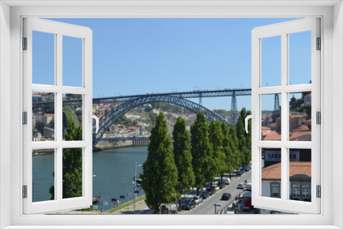 Fototapeta Naklejka Na Ścianę Okno 3D - Vistas de Oporto