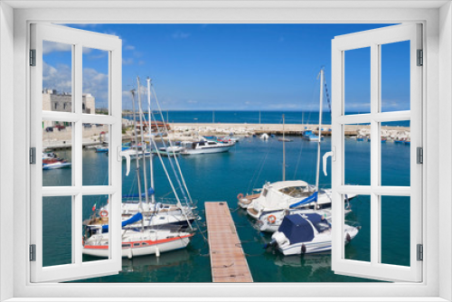 Fototapeta Naklejka Na Ścianę Okno 3D - Giovinazzo touristic port. Apulia.