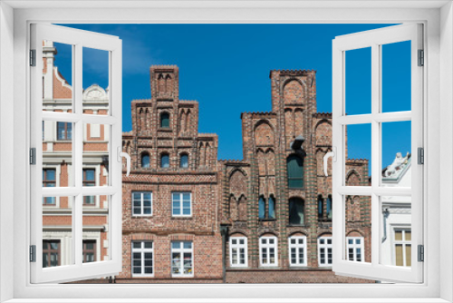 Fototapeta Naklejka Na Ścianę Okno 3D - Historische Giebelhäuser in Lüneburg