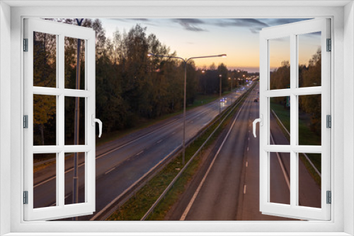 Fototapeta Naklejka Na Ścianę Okno 3D - Driving to the sunset