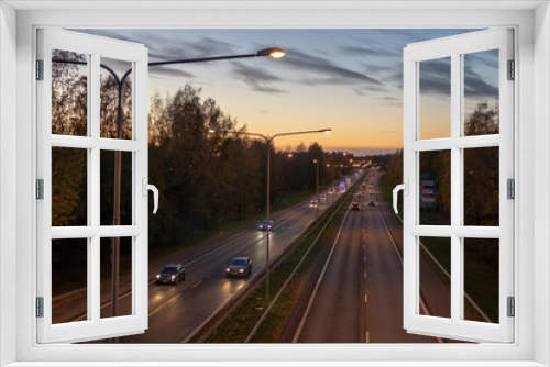 Fototapeta Naklejka Na Ścianę Okno 3D - Driving to the sunset