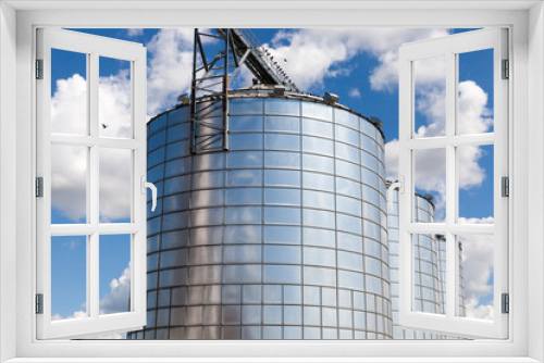 Fototapeta Naklejka Na Ścianę Okno 3D - steel silo