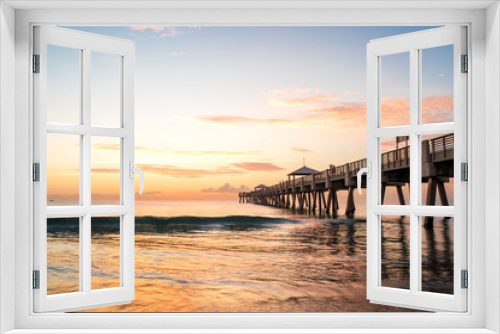 Fototapeta Naklejka Na Ścianę Okno 3D - pier sunrise 