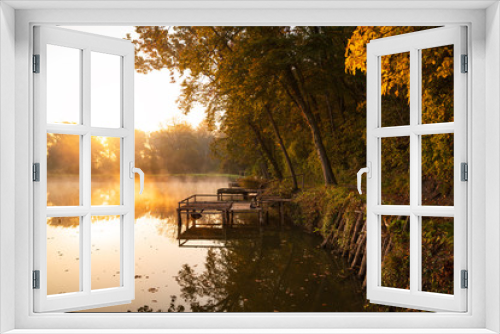 Fototapeta Naklejka Na Ścianę Okno 3D - Autumn lake at morning