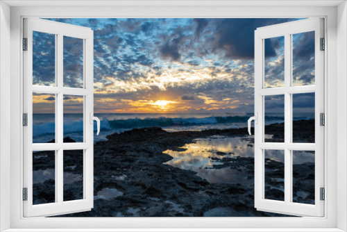 Fototapeta Naklejka Na Ścianę Okno 3D - Sunsets and reflections