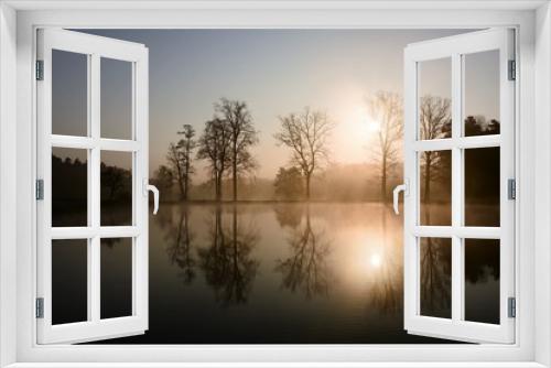 Fototapeta Naklejka Na Ścianę Okno 3D - frühmorgens am Weiher