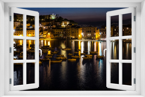 Fototapeta Naklejka Na Ścianę Okno 3D - Reflections in Bay of Silence, Liguria, Italy