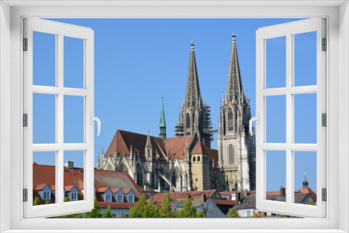 Fototapeta Naklejka Na Ścianę Okno 3D - View in the historical town of Regensburg,  Germany,  Bavaria