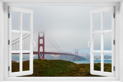 Fototapeta Naklejka Na Ścianę Okno 3D - Golden Gate Bridge in San Francisco California
