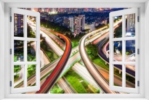 Fototapeta Naklejka Na Ścianę Okno 3D - Night traffic in Shenzhen