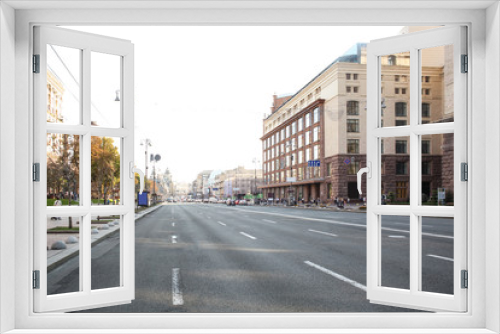 Fototapeta Naklejka Na Ścianę Okno 3D - View of road with cars in modern city